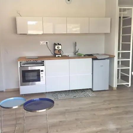 Bonifacio* Apartment